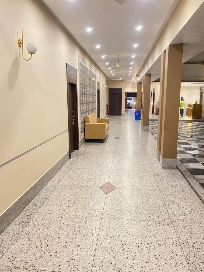 Chanduka Palace 普里 外观 照片