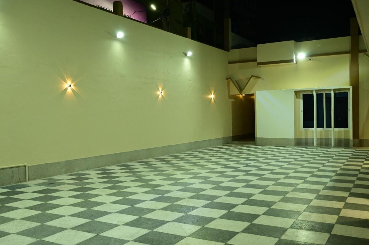 Chanduka Palace 普里 外观 照片